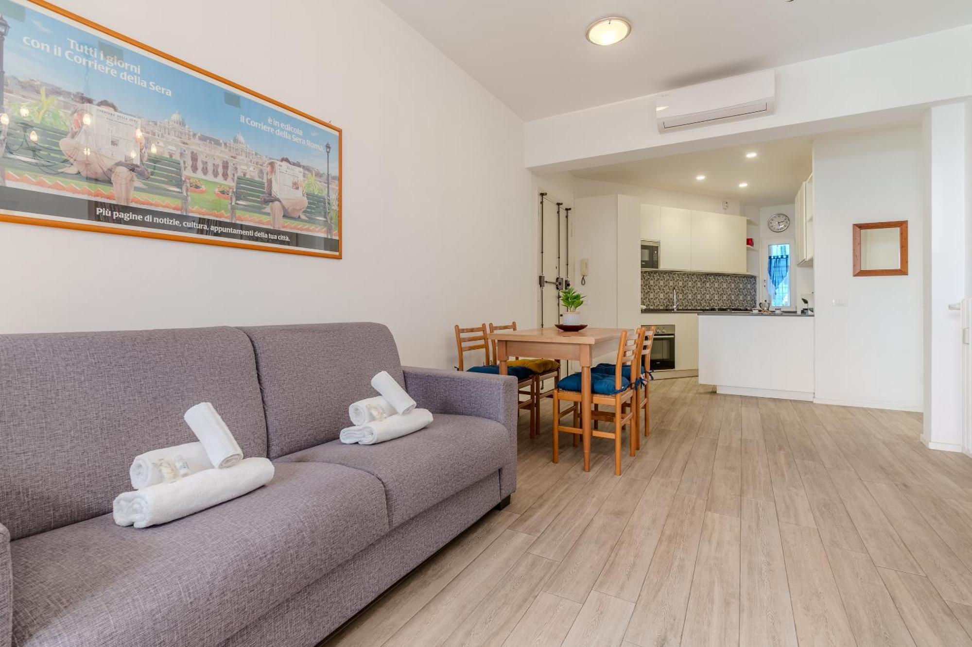 Journalist Sistine Chapel Apartment *